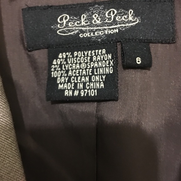 Peck & Peck 2-piece Suit Blazer and Pants - Picture 4 of 8